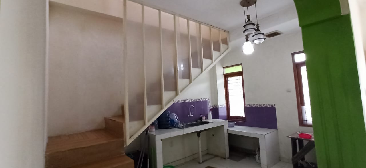 Dijual Rumah 2 Lantai Taman Cibiru Lippo